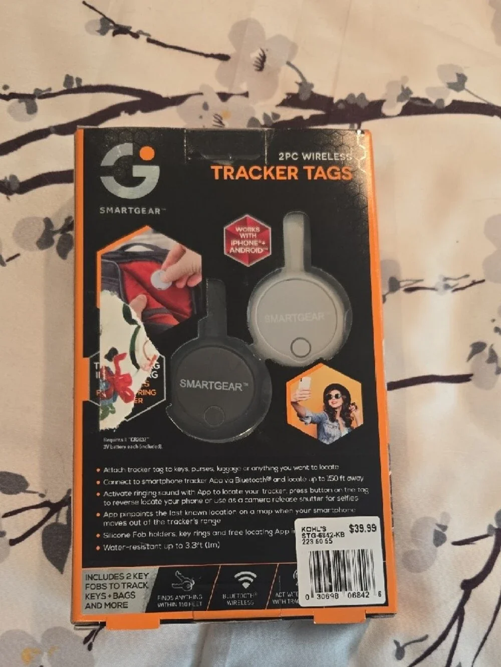 SmartGear 2-Pack Wireless Tracker Tags - White